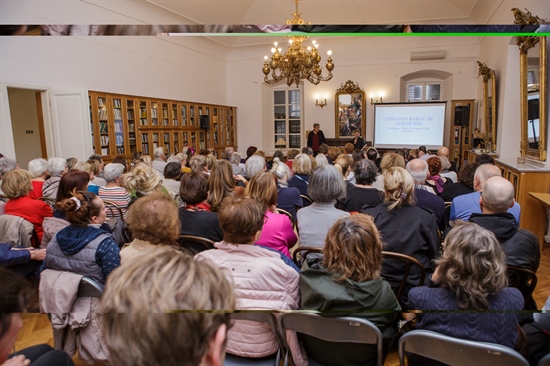 Vedran Benić održao „sentimentalno putovanje“ Stradunom kakav je nekad bio